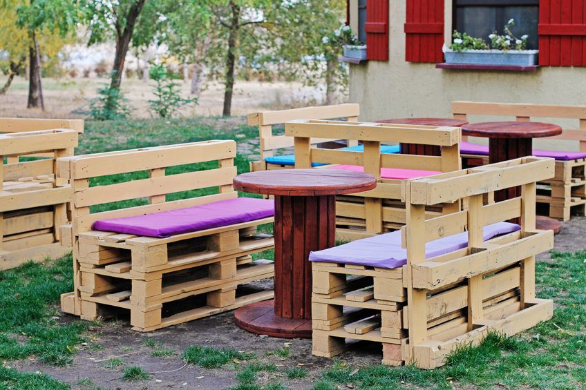 où trouver des palettes en bois gratuitement