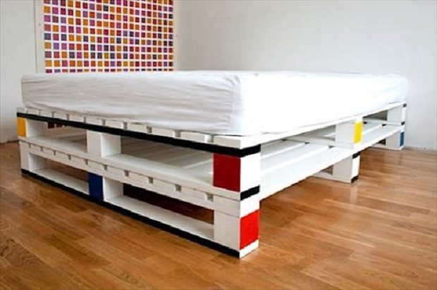lit en palettes avec rangement