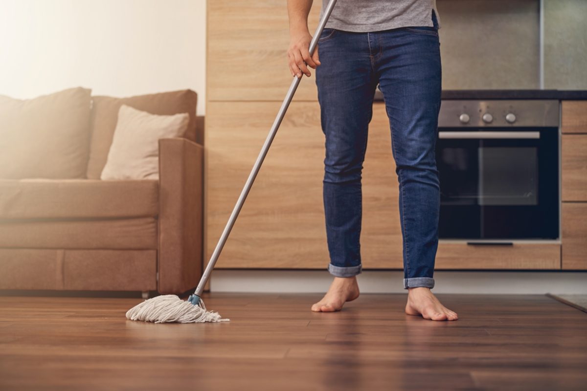 meilleurs nettoyants maison pour parquet