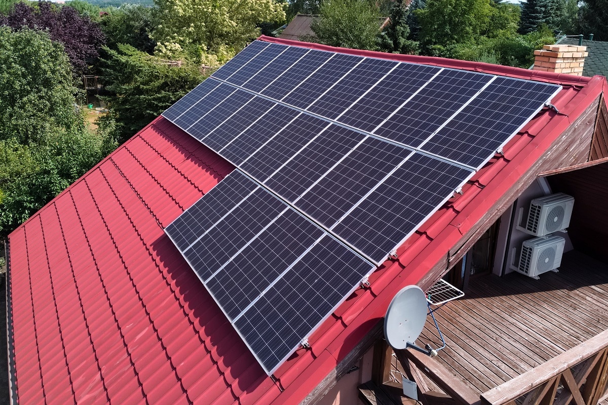 panneaux solaires sur toiture